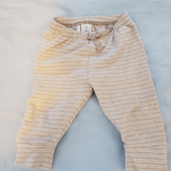 Baby gap pants - Picture 1 of 1
